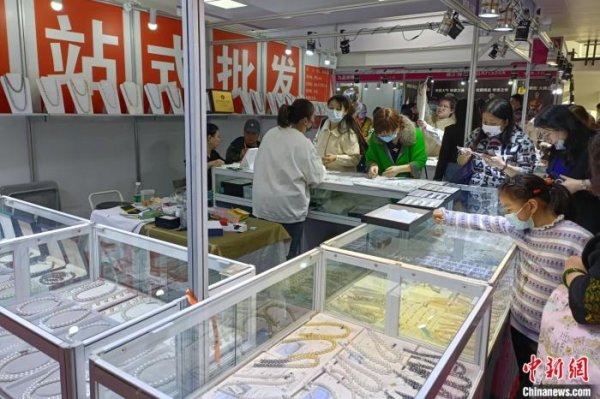富灯网配资 价格疯涨的珍珠：“真火”还是“泡沫”？
